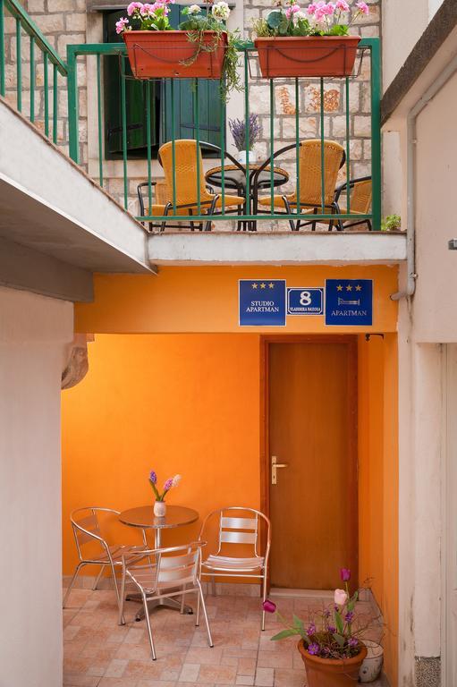 Apartments Mande And Kate Baška Voda Chambre photo